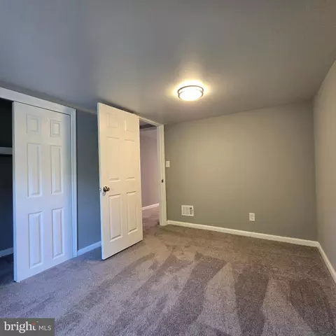Bedroom - 433 E Maple Ave, Lindenwold, NJ 08021 photo 2 of 2