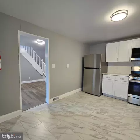 Kitchen - 433 E Maple Ave, Lindenwold, NJ 08021 photo 3 of 3