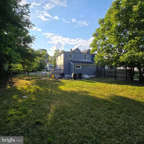Exterior - 433 E Maple Ave, Lindenwold, NJ 08021 photo 4 of 4