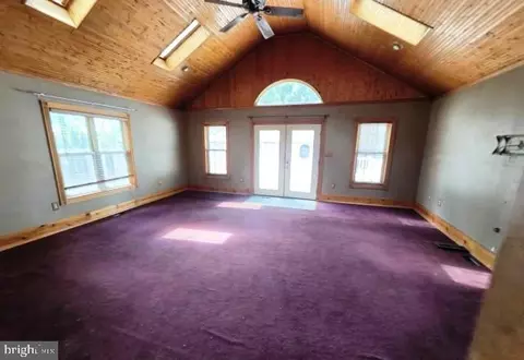Living - 117 6th Ave, Mount Ephraim, NJ 08059 photo 1 of 1