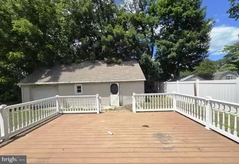 Exterior - 117 6th Ave, Mount Ephraim, NJ 08059 photo 1 of 1