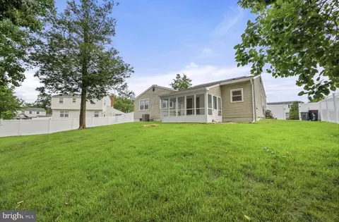 Exterior - 1 Hamilton Dr, Clementon, NJ 08021 photo 3 of 3