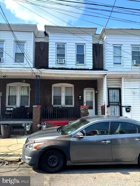 1275 Chase St, Camden, NJ 08104