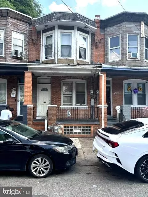 1252 Chase St, Camden, NJ 08104