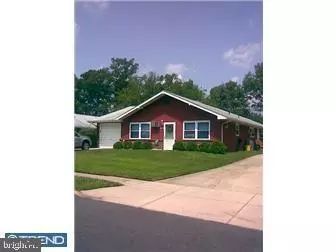 160 Elmtowne Blvd, Hammonton, NJ 08037