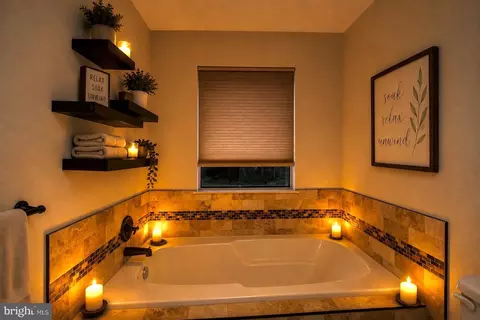1815 The Woods Ii, Cherry Hill, NJ 08003
