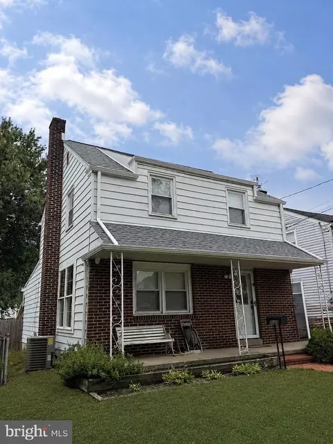 2135 Hillcrest Ave, Pennsauken, NJ 08110