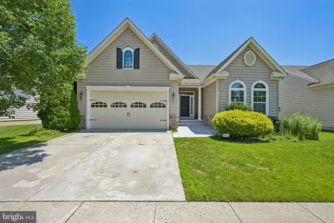 22 Josie Ln, Atco, NJ 08004