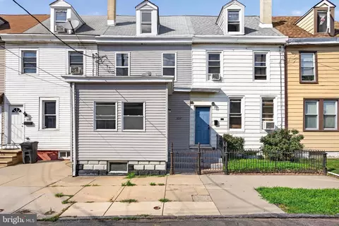 337 Hudson St, Gloucester City, NJ 08030