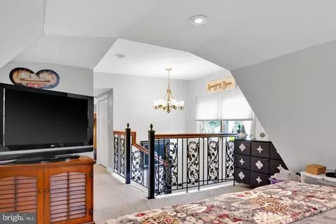 Bedroom - 79 E Atlantic Ave, Clementon, NJ 08021 photo 2 of 2