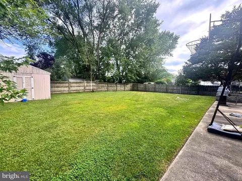 7 Constitution Rd, Clementon, NJ 08021 photo 4