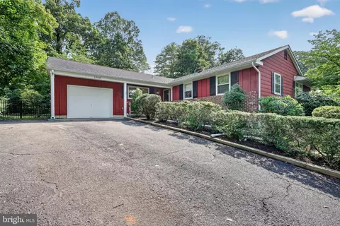 1768 Lark Ln, Cherry Hill, NJ 08003