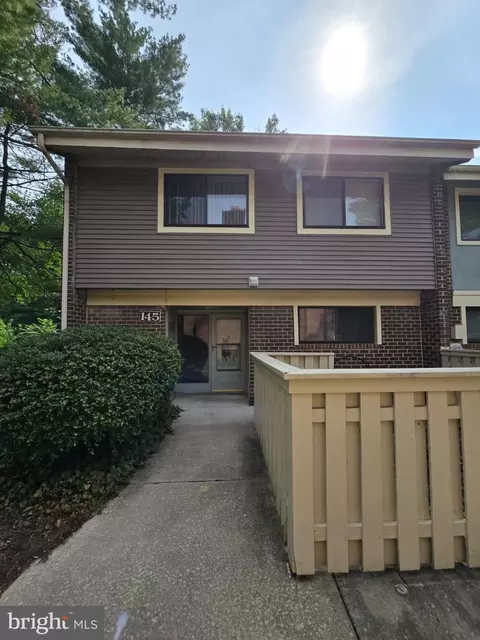 145 Echelon Rd, Voorhees, NJ 08043