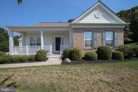 98 Borton Ave, Voorhees, NJ 08043