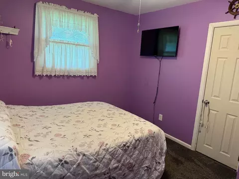 Bedroom - 13 Hill Dr, Pine Hill, NJ 08021 photo 5 of 5