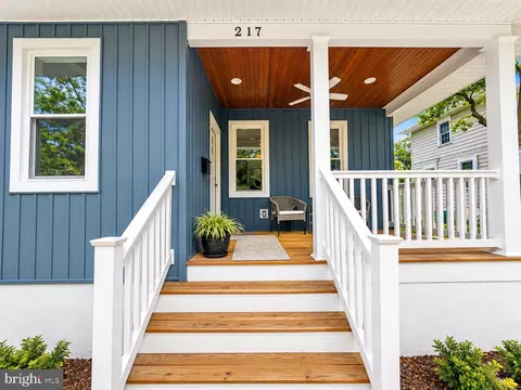 217 Tenth Ave, Haddon Heights, NJ 08035
