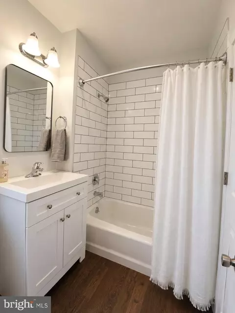 Bath - 218 Madison Ave, Laurel Springs, NJ 08021 photo 4 of 5