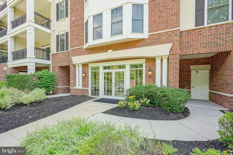 2023 Crescent Way, Cherry Hill, NJ 08002