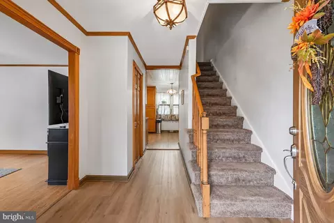 Entry Way - 3 Grant Dr, Clementon, NJ 08021 photo 1 of 2