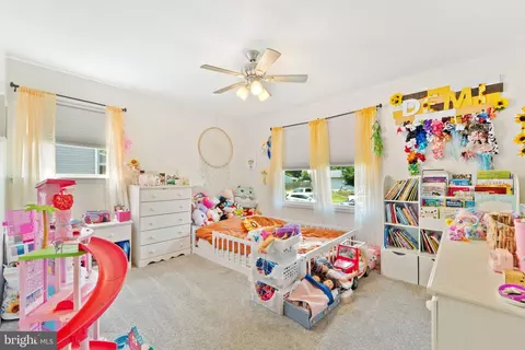 Bedroom - 21 Grant Dr, Clementon, NJ 08021 photo 7 of 7