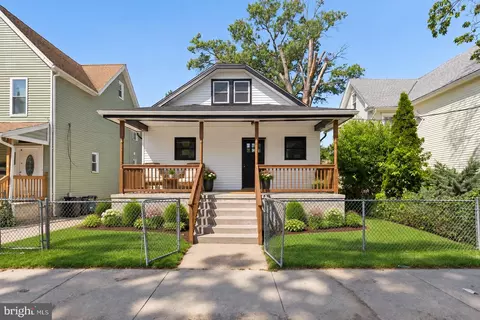 2249 39th St, Pennsauken, NJ 08110