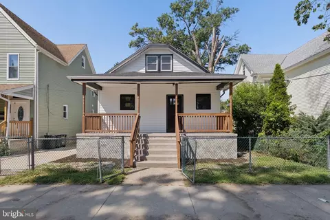 2249 39th St, Pennsauken, NJ 08110