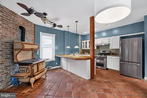 Entry Way - 524 Beech Ave, Laurel Springs, NJ 08021 photo 1 of 1