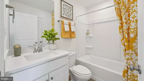Bath - 33 Clementon Rd E, Gibbsboro, NJ 08026 photo 1 of 1