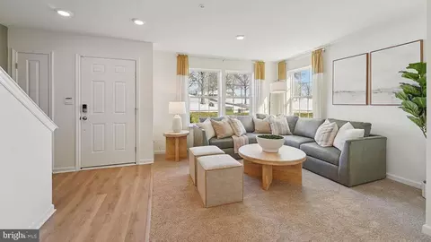 Entry Way - 33 Clementon Rd E, Gibbsboro, NJ 08026 photo 5 of 15