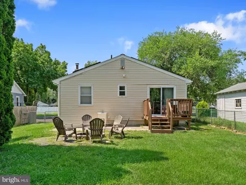 Exterior - 329 3rd Ave, Lindenwold, NJ 08021 photo 4 of 7