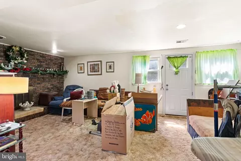 Living - 413 Howard Rd, Cherry Hill, NJ 08034 photo 2 of 4