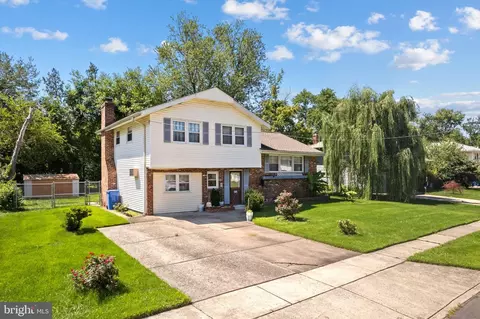 Exterior - 413 Howard Rd, Cherry Hill, NJ 08034 photo 2 of 6