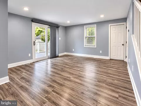 Living - 501 Rhoads Ave, Haddonfield, NJ 08033 photo 2 of 3