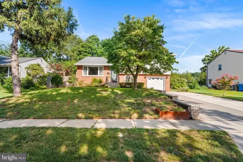 210 Massachusetts Ave, Cherry Hill, NJ 08002