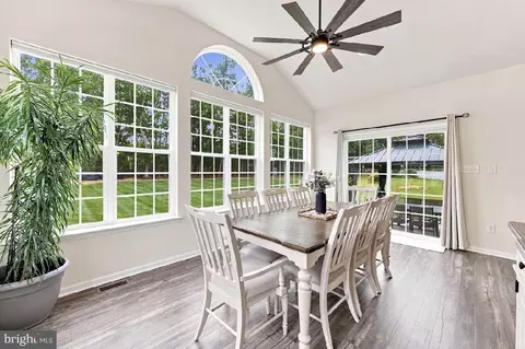 Dining - 7 Champlain St, Sicklerville, NJ 08081 photo 3 of 3