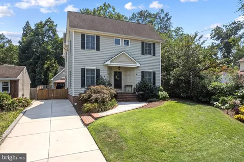 Exterior - 408 E Summit Ave, Haddonfield, NJ 08033 photo 6 of 6