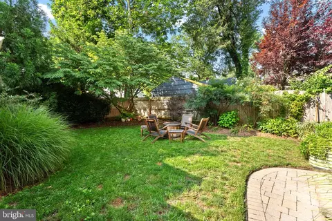 Exterior - 408 E Summit Ave, Haddonfield, NJ 08033 photo 2 of 6