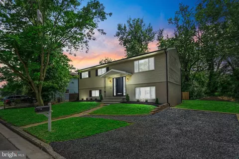 3229 Howard Ave, Pennsauken, NJ 08109