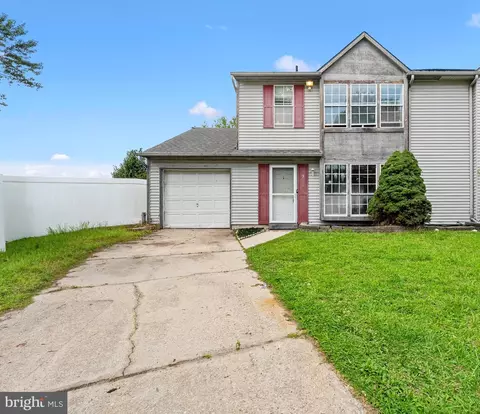 Exterior - 5 Glenn Alpine Ct, Clementon, NJ 08021 photo 2 of 12