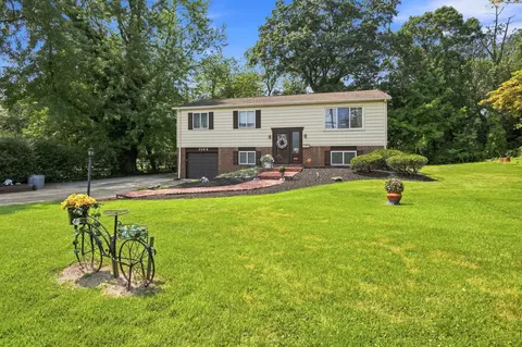 318 N Warwick Rd, Lawnside, NJ 08045