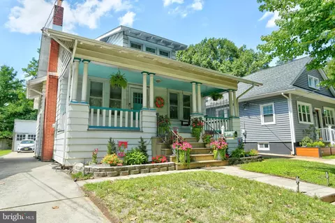 233 Crestmont Ter, Collingswood, NJ 08108