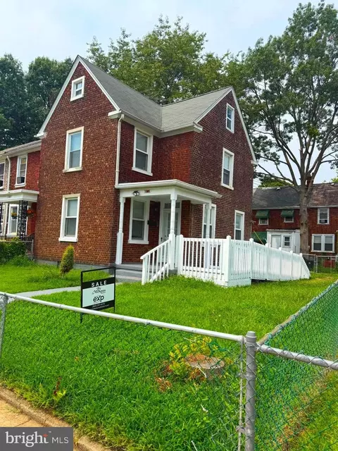1085 Niagara Rd, Camden, NJ 08104