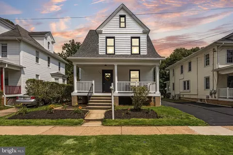 140 Washington Ave, Collingswood, NJ 08108
