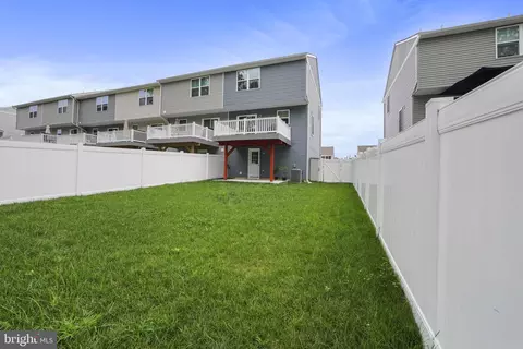 Exterior - 112 Rowand Way E, Clementon, NJ 08021 photo 9 of 11