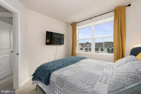 Bedroom - 112 Rowand Way E, Clementon, NJ 08021 photo 5 of 6