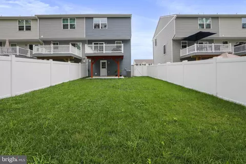 Exterior - 112 Rowand Way E, Clementon, NJ 08021 photo 10 of 11