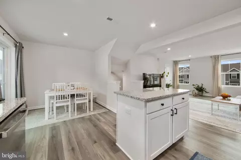 Entry Way - 112 Rowand Way E, Clementon, NJ 08021 photo 7 of 13