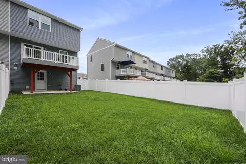 Exterior - 112 Rowand Way E, Clementon, NJ 08021 photo 11 of 11