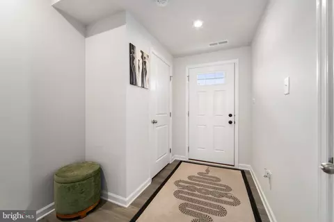 Entry Way - 112 Rowand Way E, Clementon, NJ 08021 photo 2 of 13