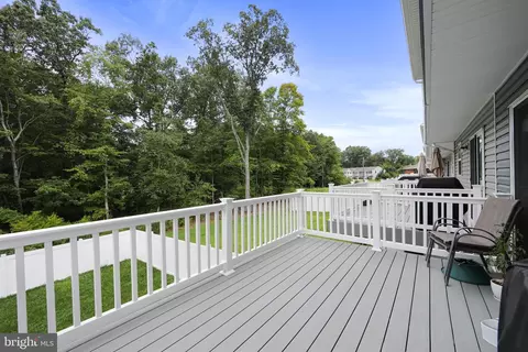 Exterior - 112 Rowand Way E, Clementon, NJ 08021 photo 4 of 11